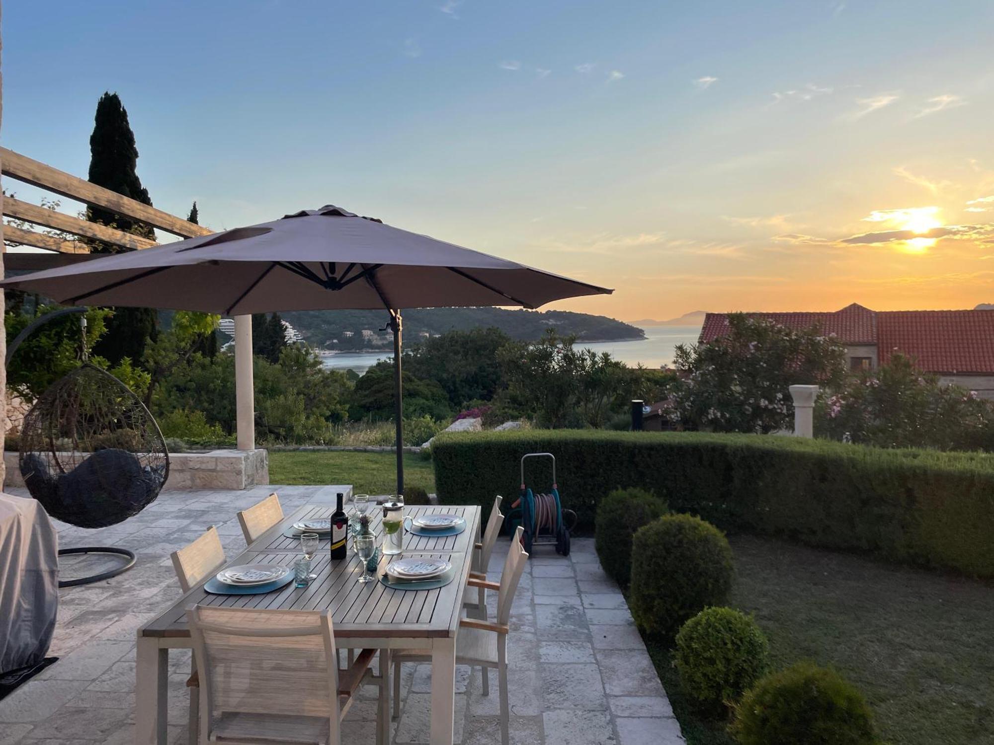 Charming Sea View "Villa Divine" - 2Min From The Sea Lopud Exterior photo